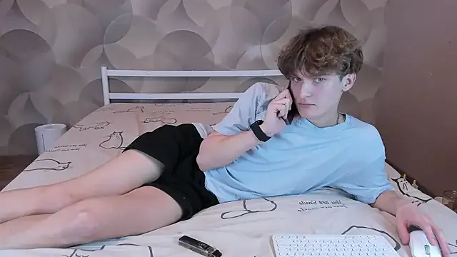 Discover 23 years old Ian_Flor from StripChat Ian_Flor from StripChat