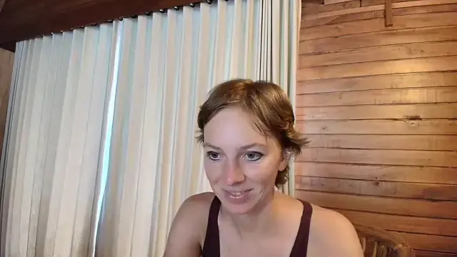 Ida-Rose from StripChat