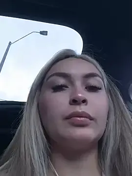 Im_emmaoxf from StripChat