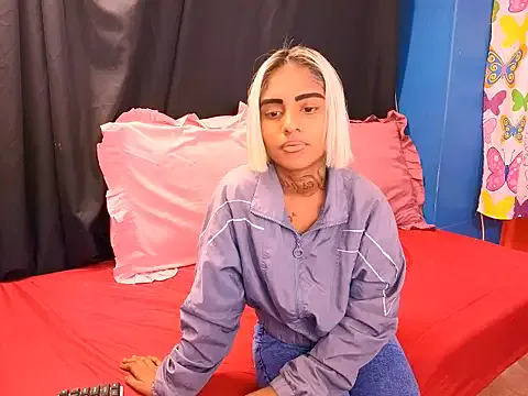 indiansumaya29 from StripChat