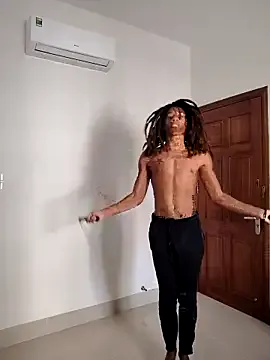 InfernalHazze from StripChat