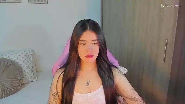 iriswest_ on StripChat 