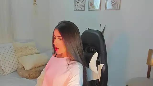 iriswest_ on StripChat 