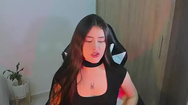 iriswest_ on StripChat 