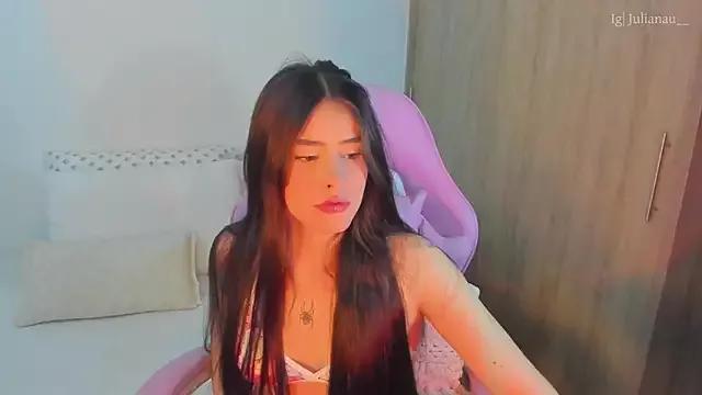 iriswest_ on StripChat 