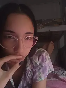 isaaabelaaa from StripChat