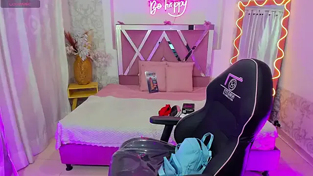 Fascinating ISABELA_TAY gets unclothed and masturbate while being diddled ISABELA_TAY from StripChat