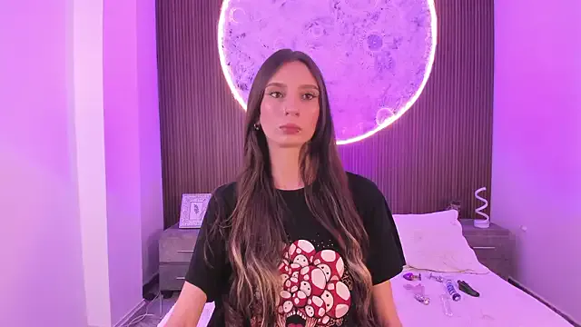 IvannaVolk_ from StripChat