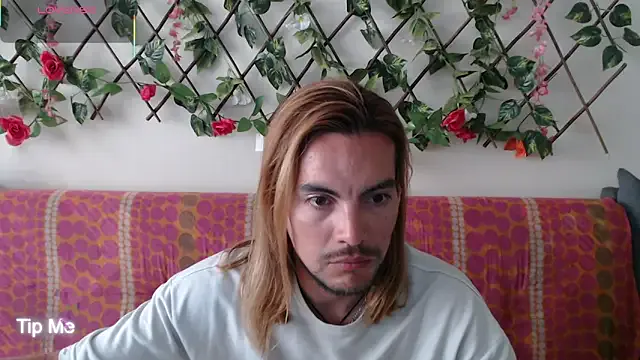 Explore sweet slut JackyEmma25 JackyEmma25 from StripChat