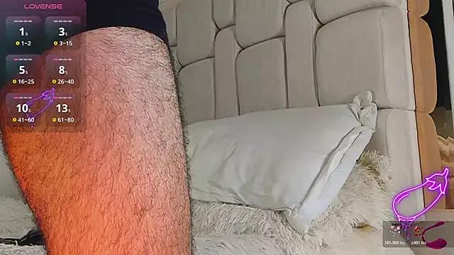 Jampool19 from StripChat