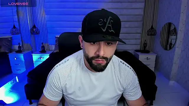 Bicurious wildness: Jhon_bear03 gets naked while fondling her slit on camera jhon_bear03 from StripChat