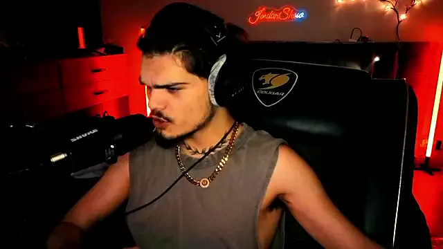 JordanShow from StripChat