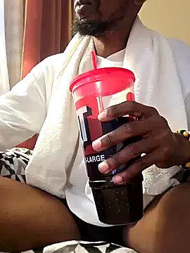 Judah_LyonZ from StripChat