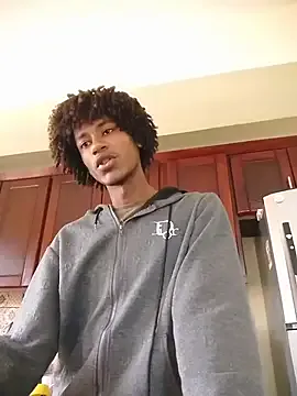 Masturbate to cute model Julexsw julexsw from StripChat