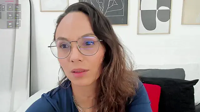 JulianneHarris from StripChat