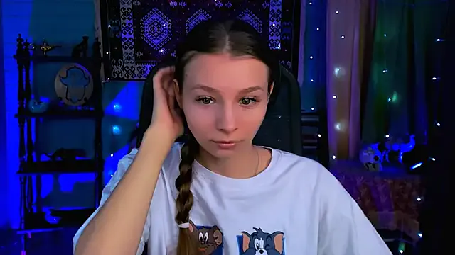 JulieDaniel from StripChat