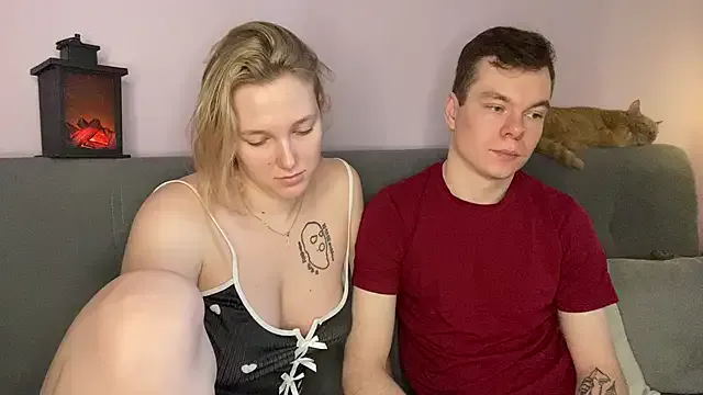 Release your craziest dreams with StripChat's juicy Julielourens julielourens from StripChat