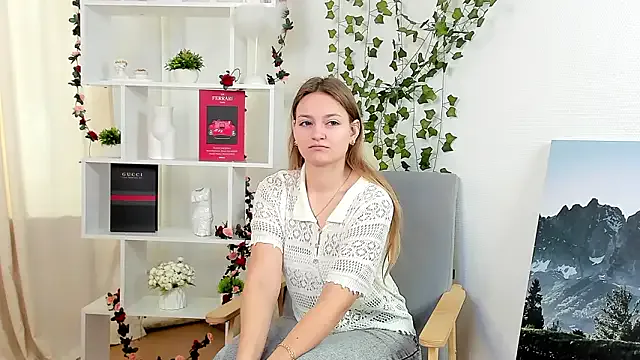 KaceyReddout from StripChat