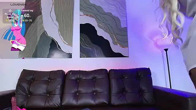 Kami_skye from StripChat