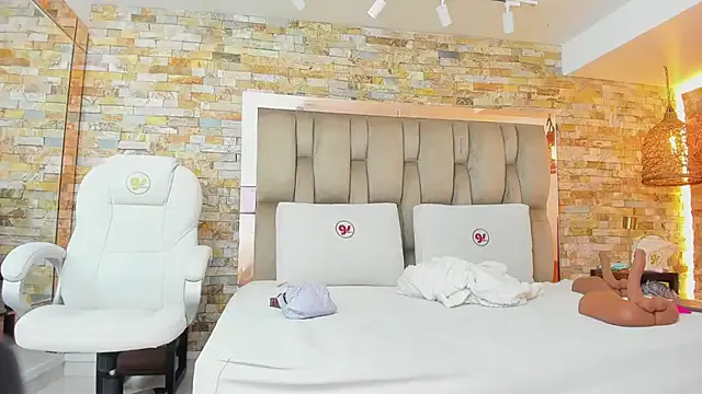 karla_dunn from StripChat