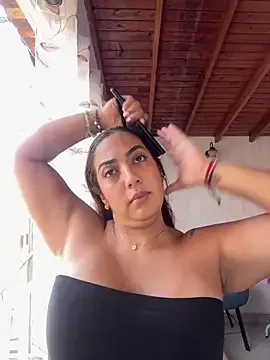 Karlla_Brown from StripChat