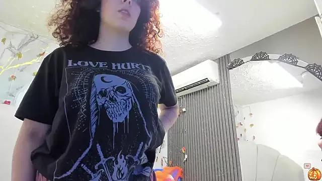 Check out 23 years old Katemoss70 from StripChat Katemoss70 from StripChat