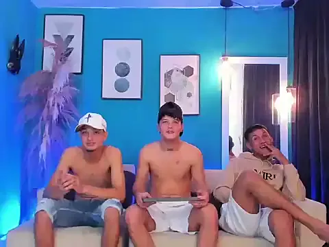 KingOfHeavens_2 from StripChat