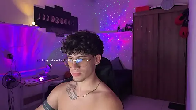 Kisan_Smith from StripChat