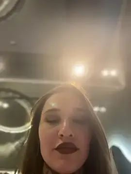 Sweet KishaMur wants you to fuck her body now KishaMur from StripChat