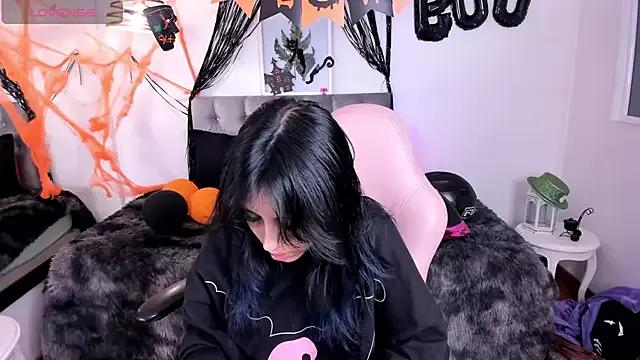 Kitty_Pam from StripChat