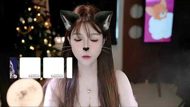 KKEHBYBA from StripChat