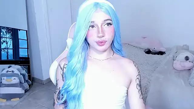 Join KloeKing__, zie wants to masturbate for you KloeKing__ from StripChat