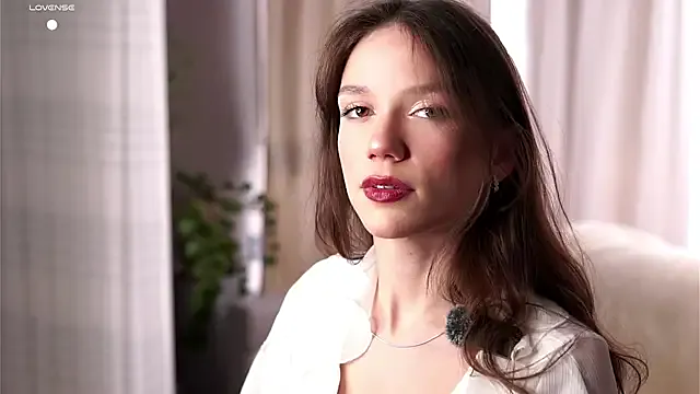 KnittedGoo from StripChat