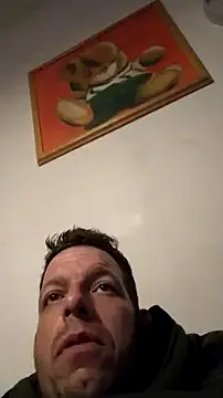 Knuffelstaaff123 on StripChat