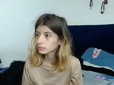 KratosAfroditacs from StripChat