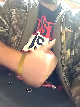 KrazyNutz420 from StripChat