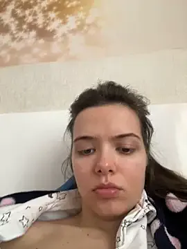 LadyinBed99 from StripChat