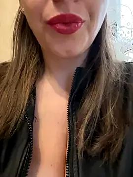 ladywithbigass from StripChat