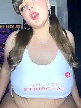 Cute Lalalust69 wants you to fuck her body now Lalalust69 from StripChat
