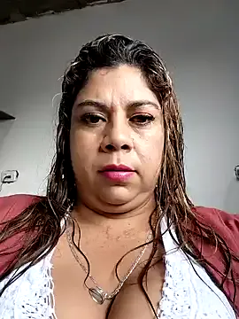 Laura-Hernandez from StripChat