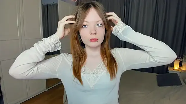 Unleash your craziest whims with StripChat's appealing LavenderMitten LavenderMitten from StripChat