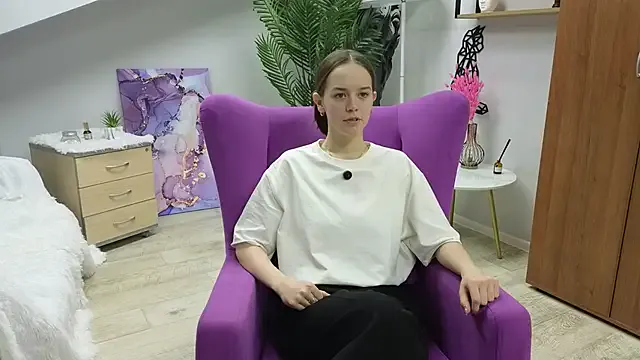 LaveniaDulaney from StripChat