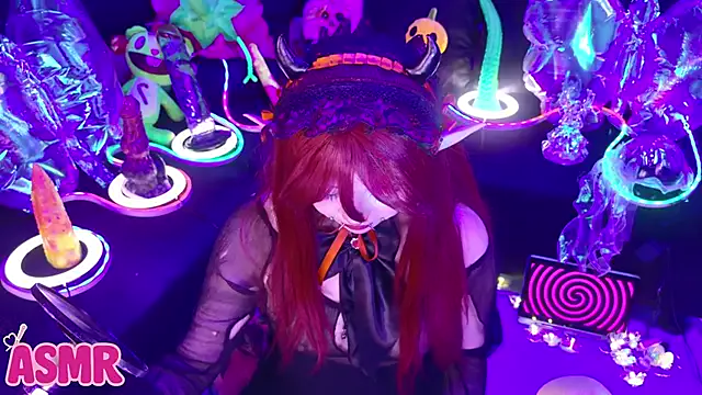 LaytonBox from StripChat