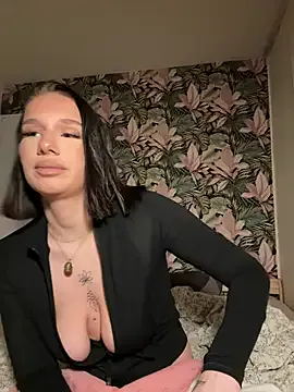 Leanna92ii from StripChat