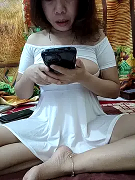 Lena079 from StripChat