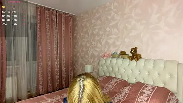 LenitaTumblin from StripChat