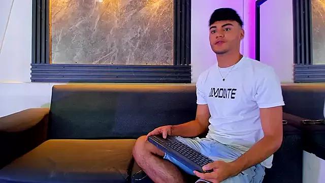 Sweet liam_genner_ from StripChat liam_genner_ from StripChat