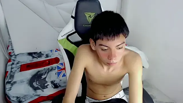 Liarr_ from StripChat