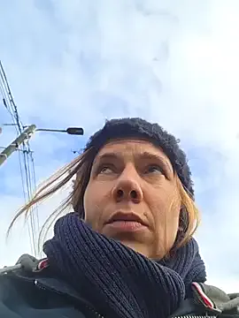 Lina_lou4 from StripChat