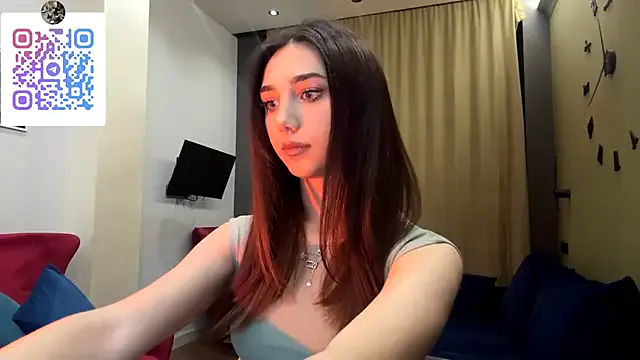 LinaMour from StripChat